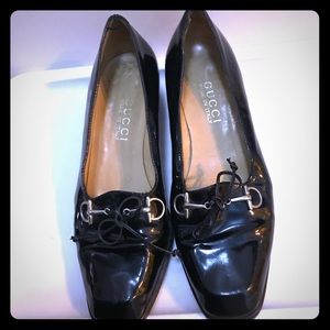Gucci Patent leather Horsebit leather tie loafers